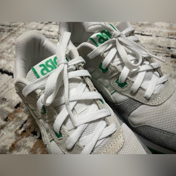 Asics Lyte Classic™ Sneaker - Picture 9 of 11